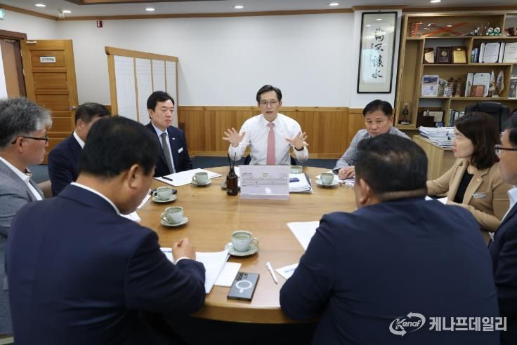 영암군, 전라남도의원과 간담회 열고 역점시책 공유