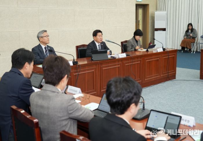 주간혁신성장회의 주재하는 오영훈 지사